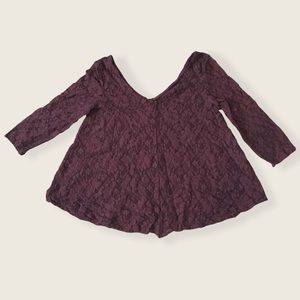 American Eagle Plum Purple/Burgundy Floral Lace Casual Vneck Cute 3/4 Sleeve Top